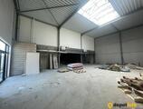 Entrepôts à louer %nom_de_la_propriété%
